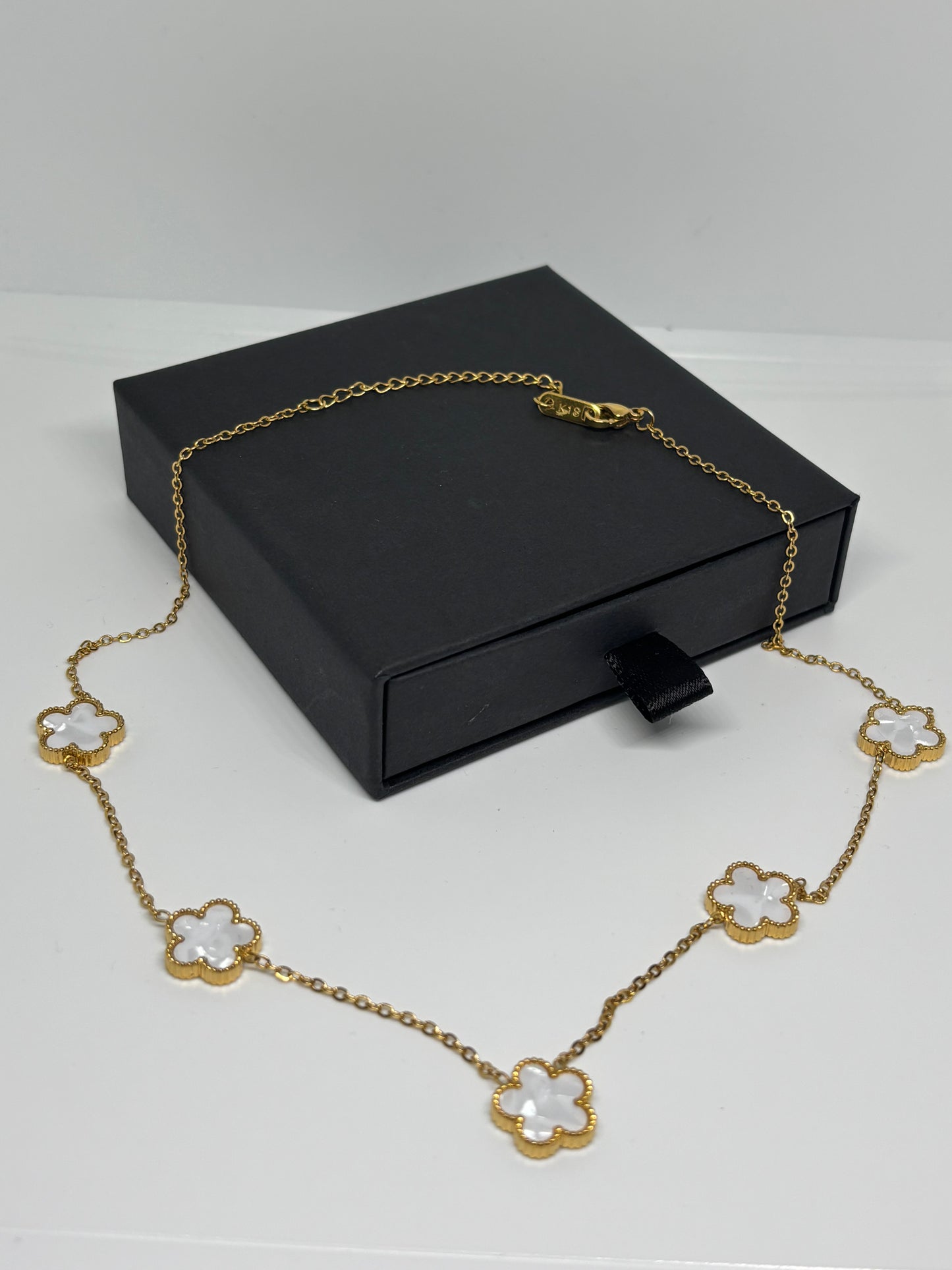 White Clover Necklace