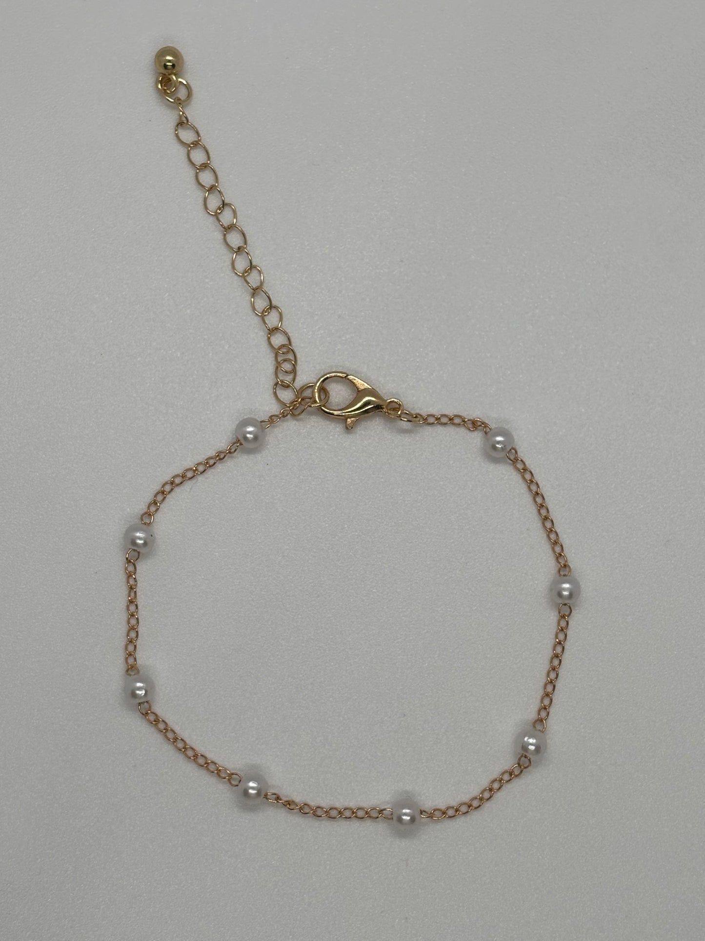 Gold Bracelet with Pearls